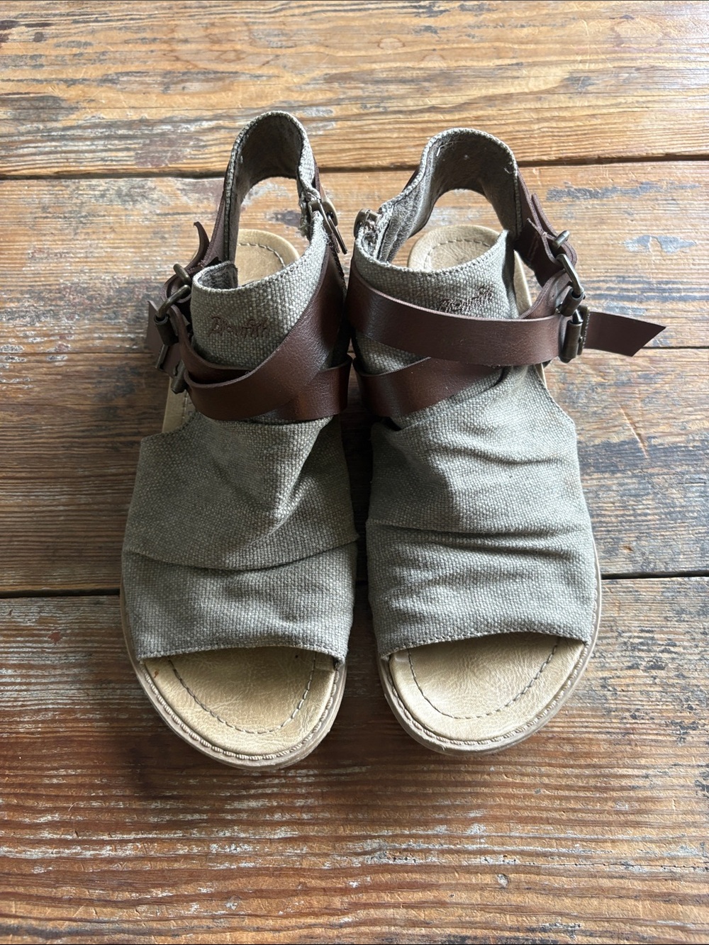 Blowfish Taupe Canvas & Brown Leather Strap Sandals